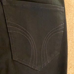 Women Hollister Black high rise super skinny jean